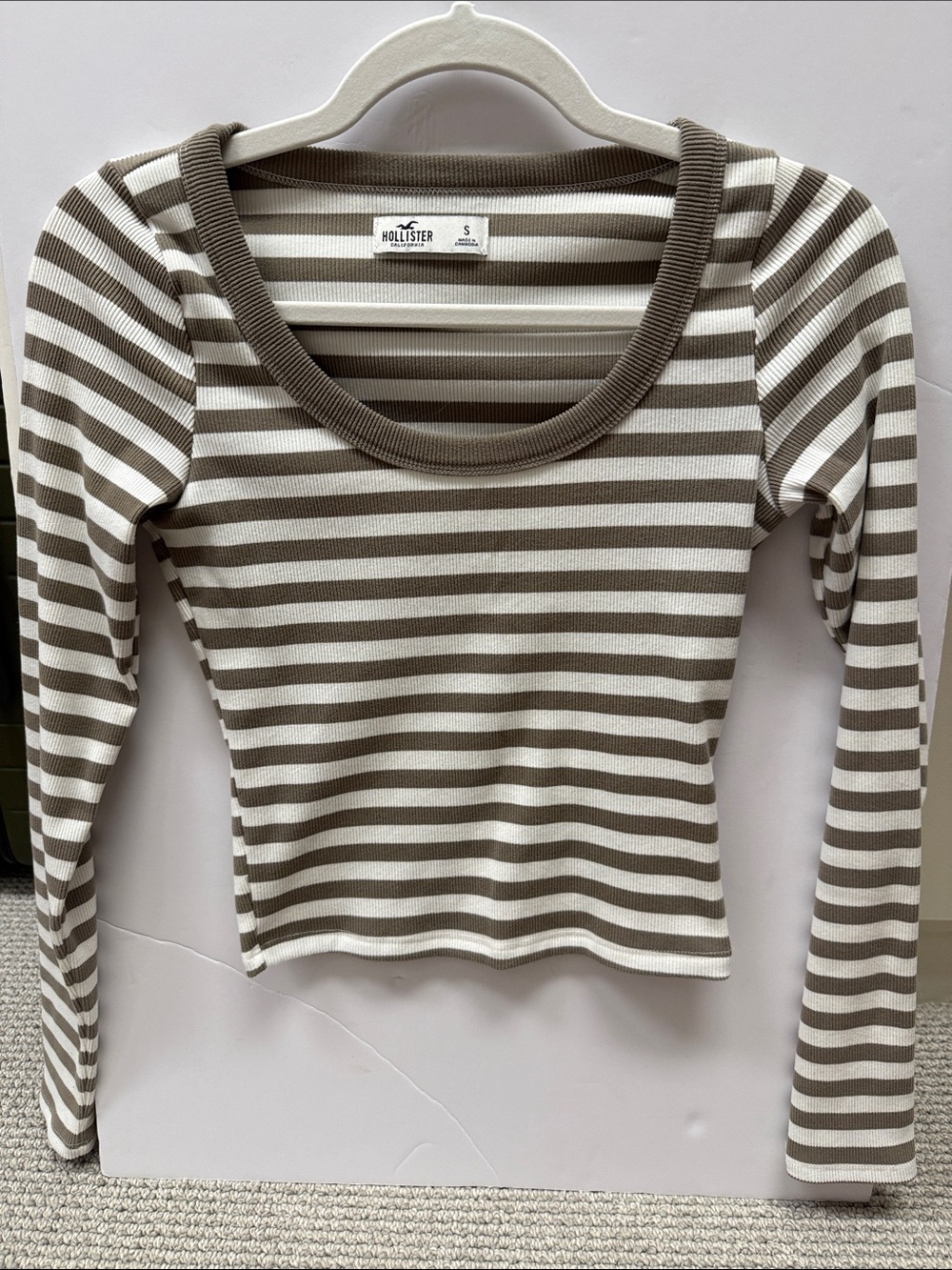 Hollister Brown & White Striped Scoop-Neck Long Sleeve Top, Size Small